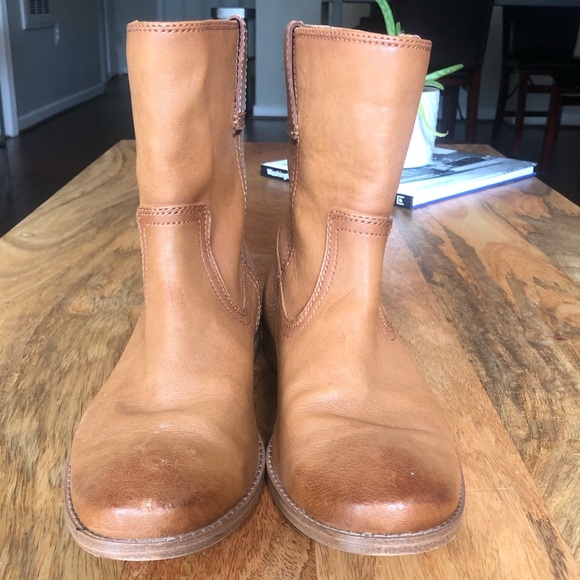 Frye Leather Booties (8.5) - Picture 4 of 8